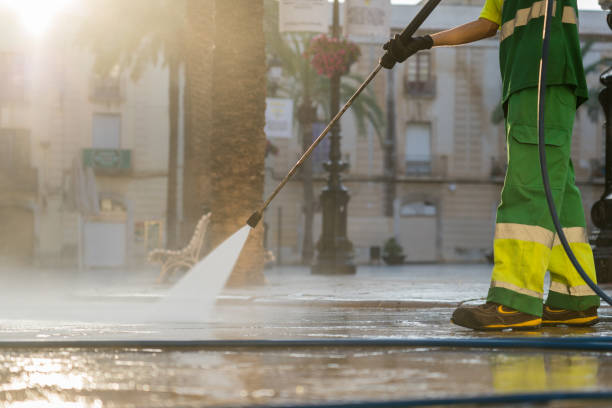 Best Residential Pressure Washing Services  in Golden Valley, MN